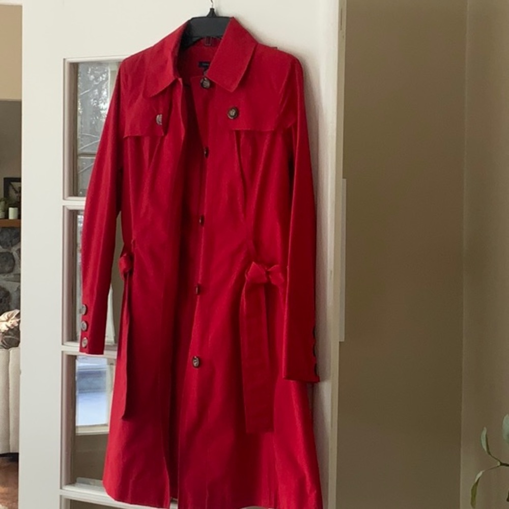 Red Tommy Hilfiger Trench Coat. Size small